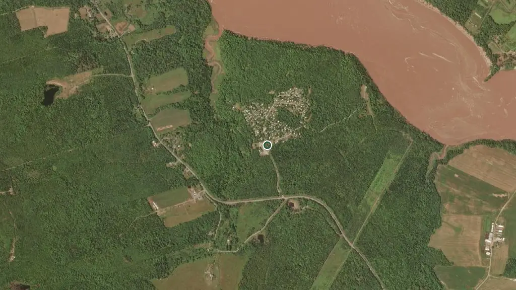 Aerial view of Eagle Ridge RV Park and surroundings