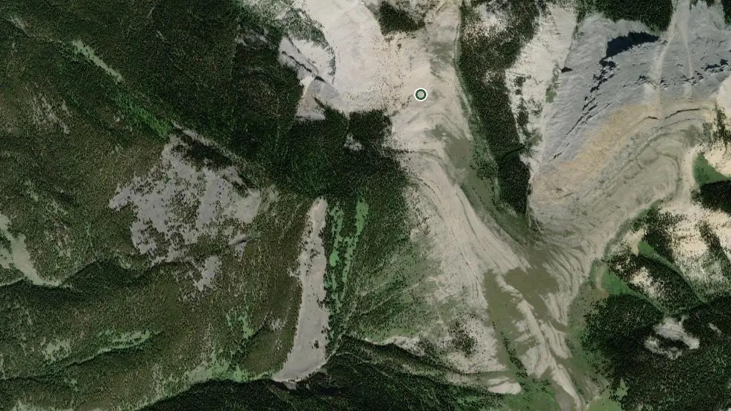 Aerial view of McLean Creek Prov Rec Area and surroundings