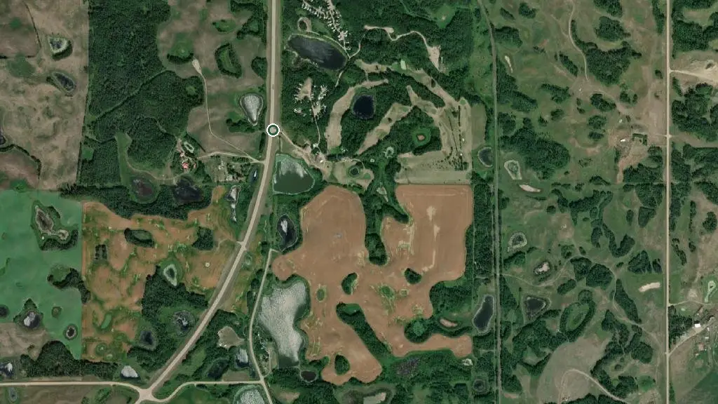 Aerial view of Country 9 Golf and Campground and surroundings