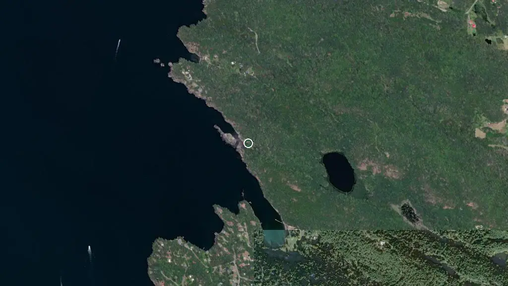 Aerial view of Shingle Bay Campground - Gulf Islands National Park Reserve and surroundings