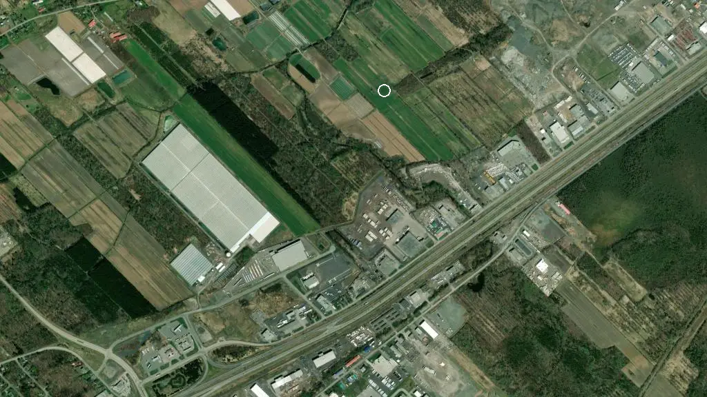 Aerial view of Camping Bernieres and surroundings