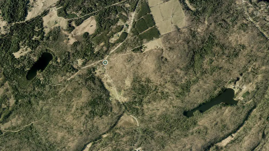 Aerial view of Camel Chute Campground and surroundings