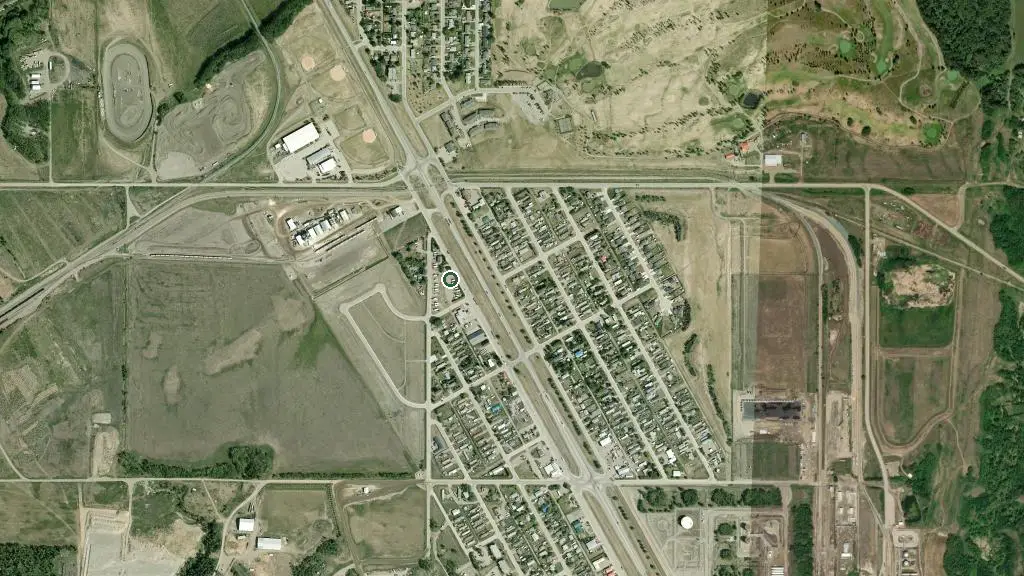 Aerial view of Fairway RV Park and surroundings