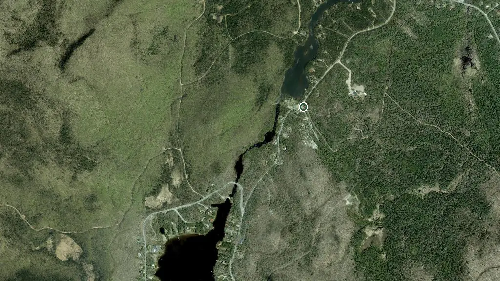 Aerial view of Camping du Lac Croche and surroundings