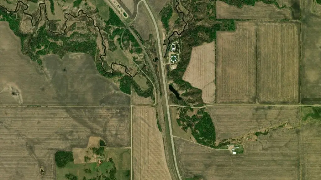 Aerial view of Binscarth park and pool and surroundings