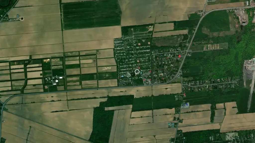 Aerial view of Camping les Cèdres and surroundings