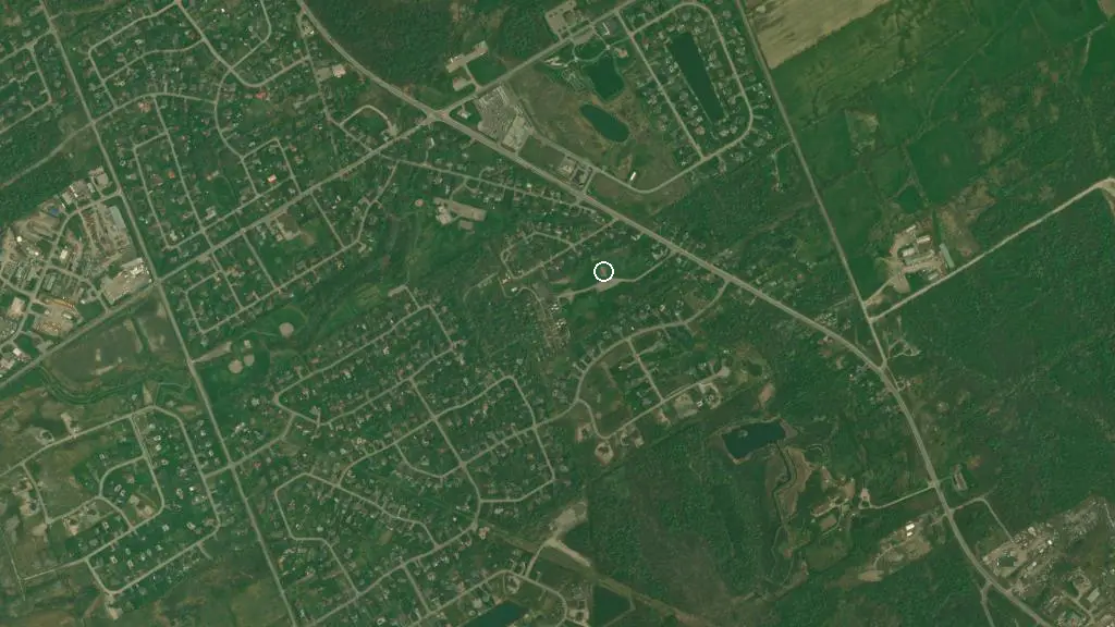 Aerial view of Ottawa’s Poplar Grove Campground/RV Park and surroundings