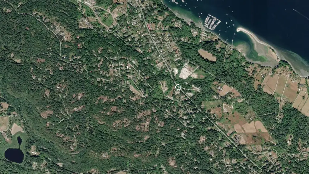 Aerial view of Mowhinna Creek Campground and surroundings