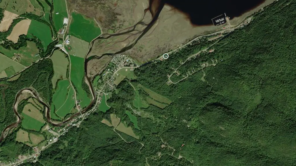 Aerial view of Camping de l'Anse and surroundings
