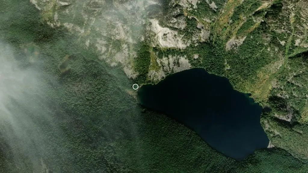 Aerial view of Cahill Lake Campground and surroundings