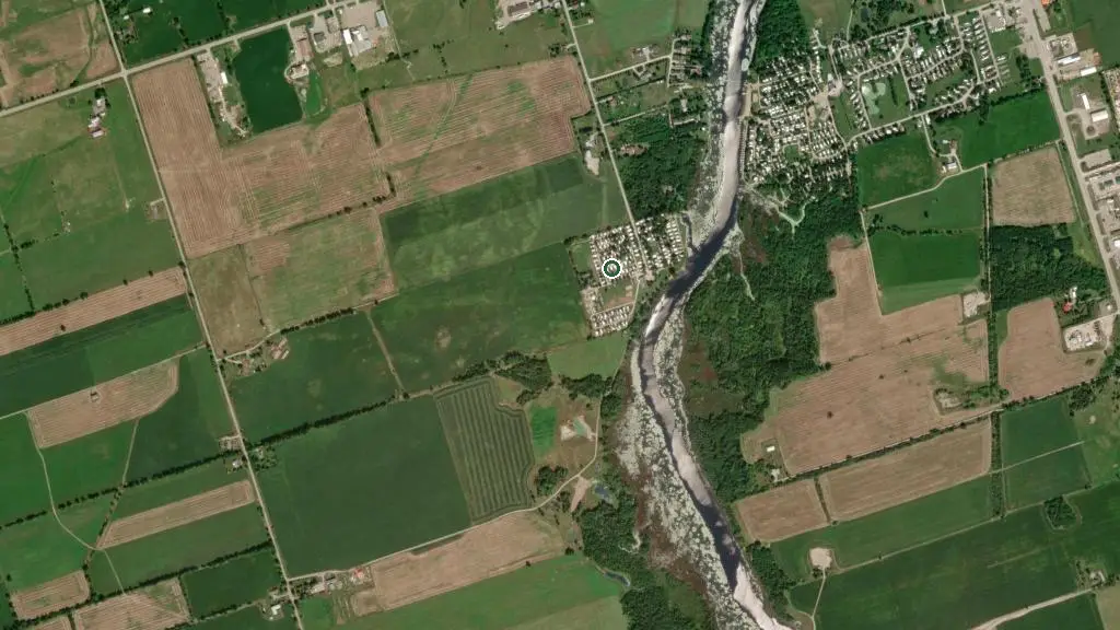 Aerial view of Double M RV Resort & Campground and surroundings