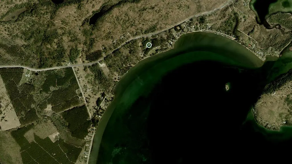 Aerial view of Whispering Pines Resort and surroundings