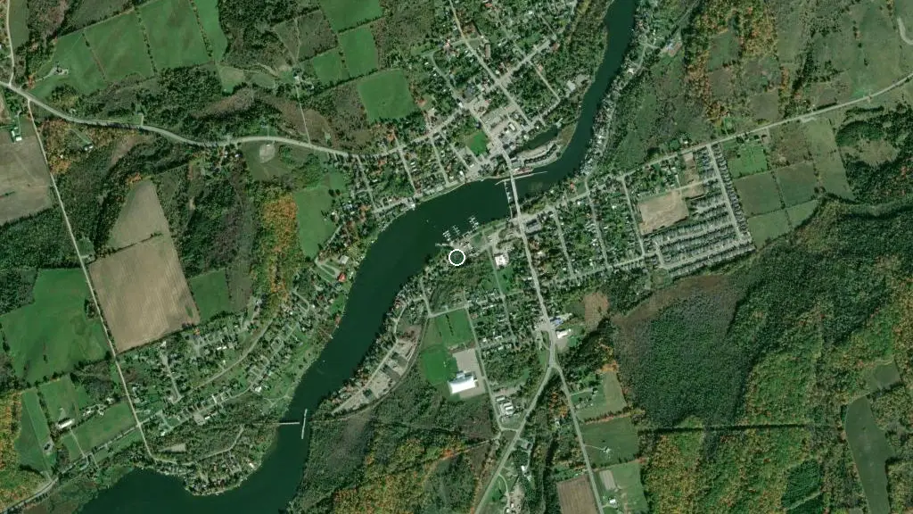 Aerial view of Birdsall Beach Resort and surroundings
