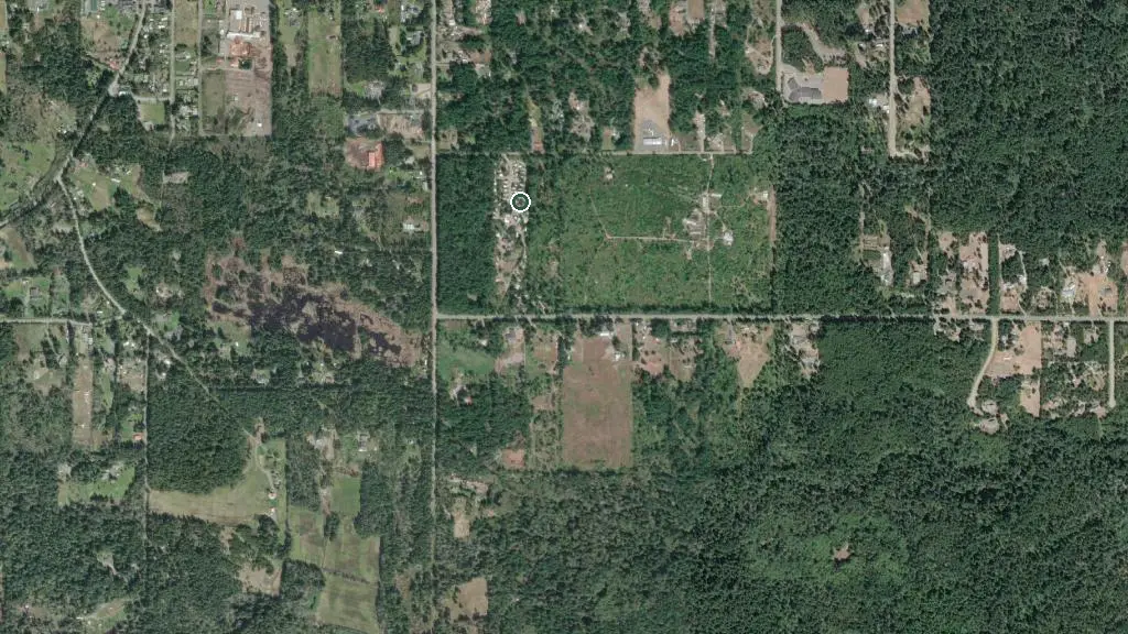 Aerial view of Middlegate RV PARK and surroundings