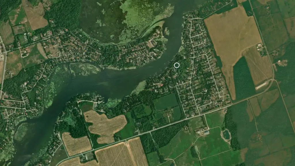 Aerial view of Pinewood Cottages and Trailer Park Ltd. and surroundings