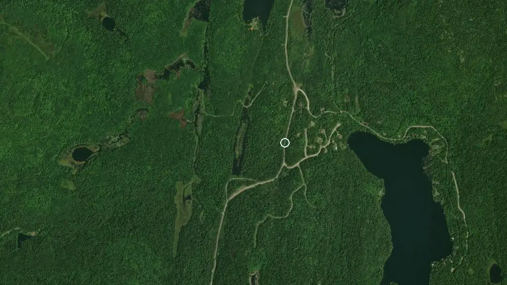 Aerial view of Camping Parc National du Mont-Tremblant Lac Caché - Sépaq and surroundings