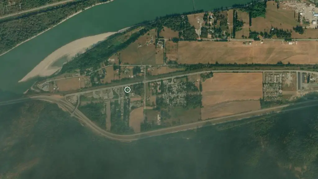 Aerial view of WildRose Campground & RV Park and surroundings