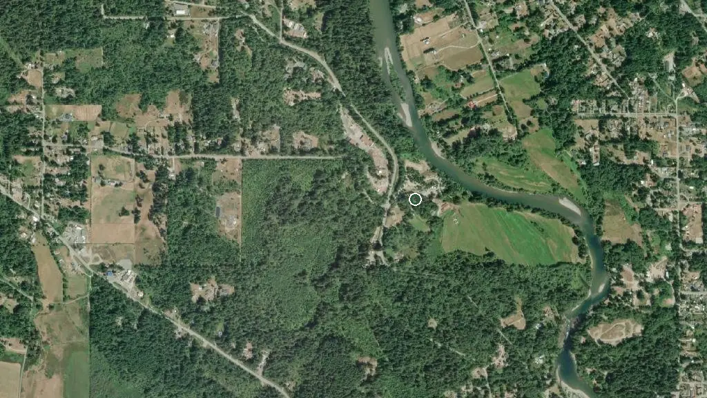 Aerial view of Arrowvale Riverside Campground and Cottages and surroundings