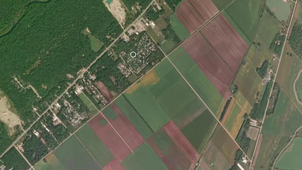 Aerial view of Klondyke Trailer Park and surroundings