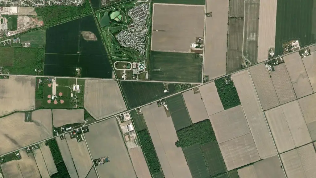 Aerial view of Wildwood Golf & RV Resort and surroundings