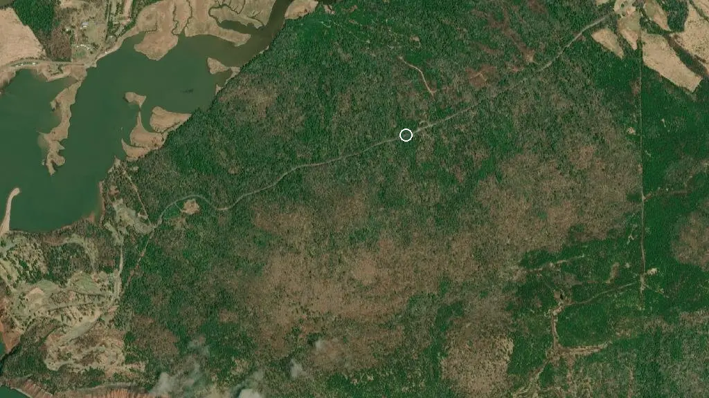Aerial view of Diamond Shores Campground and surroundings