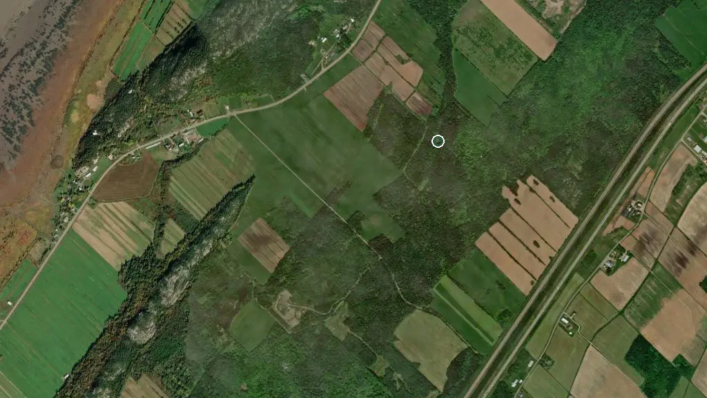 Aerial view of Des Flots Bleus Sur Mer and surroundings