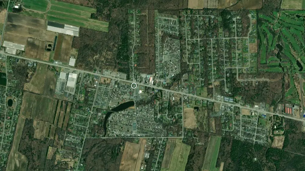 Aerial view of Aztec Camping and surroundings