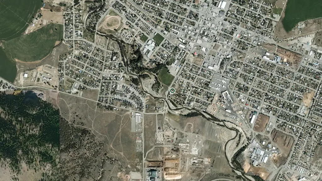Aerial view of Claybanks RV Park and surroundings
