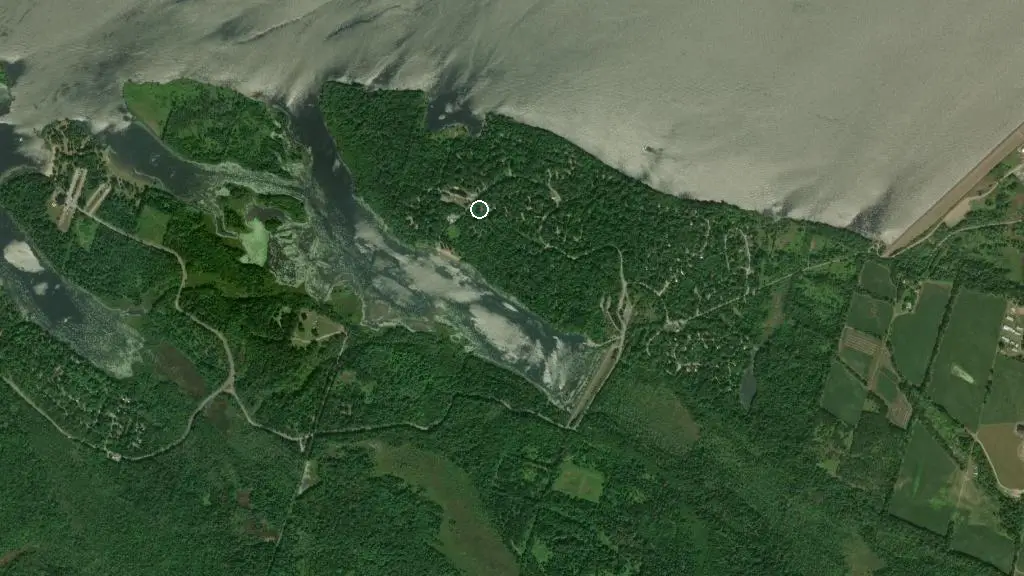Aerial view of Iroquois Campground and surroundings