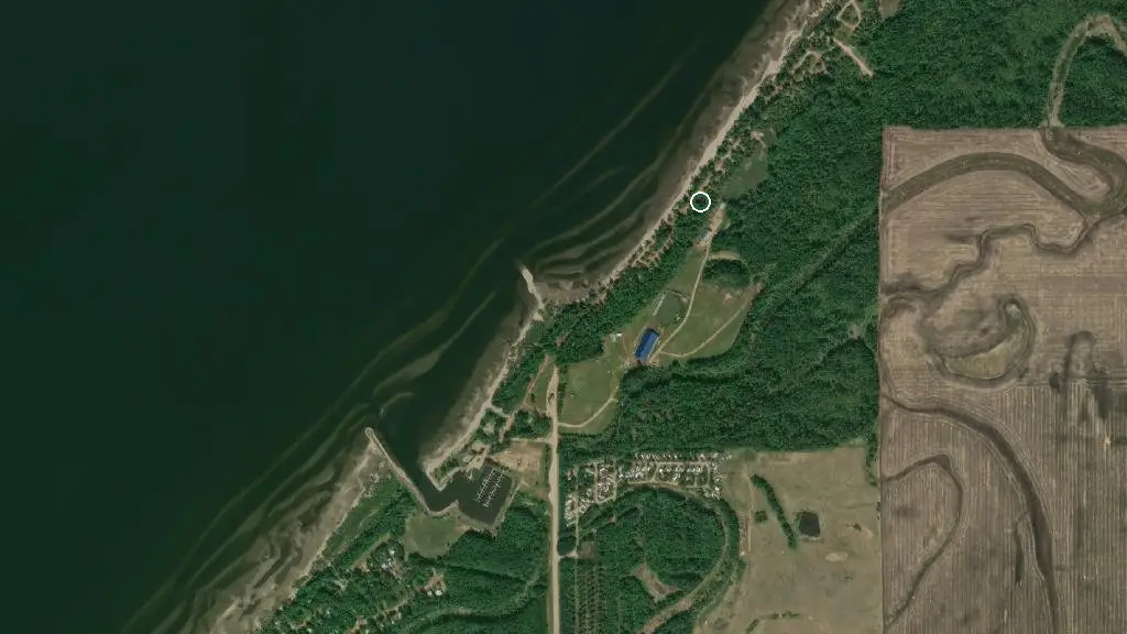 Aerial view of Spruce Point Park and surroundings