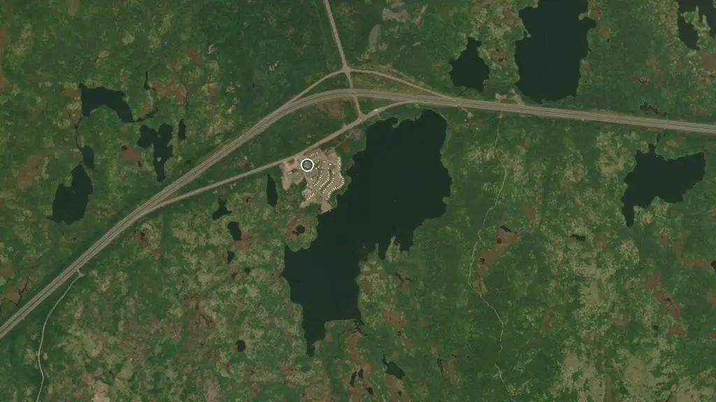 Aerial view of Bluefin Trailer Park and surroundings