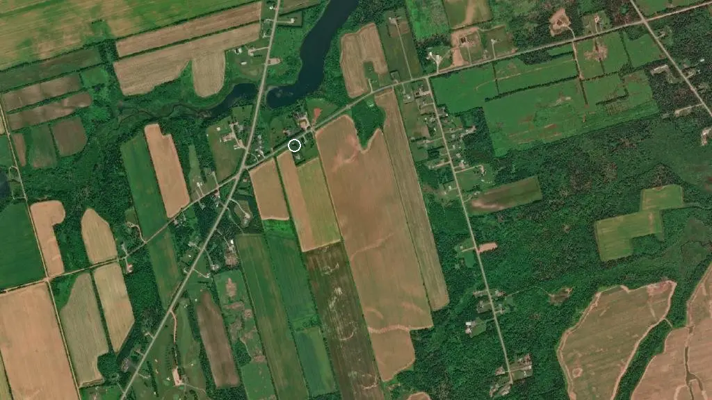 Aerial view of Waterford Cottages & Campground and surroundings