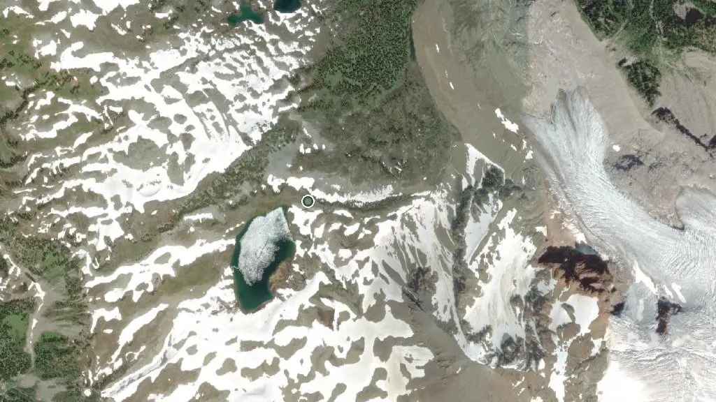 Aerial view of Russet Lake and surroundings