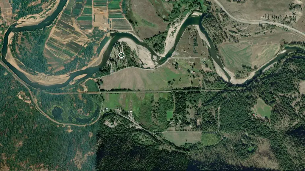 Aerial view of Country Hideaway Campground and surroundings