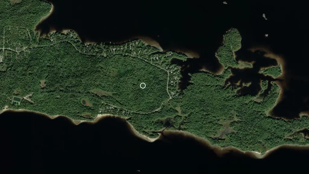 Aerial view of Centre touristique du Lac-Kénogami and surroundings