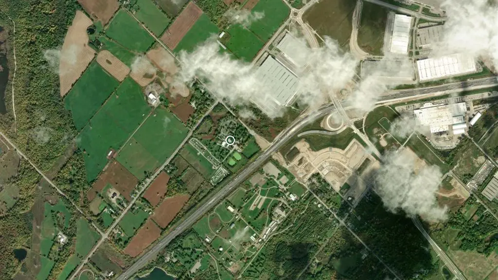Aerial view of Milton Heights Campground Ltd and surroundings