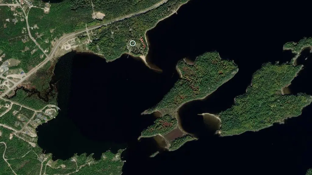 Aerial view of Abram Lake Park and surroundings