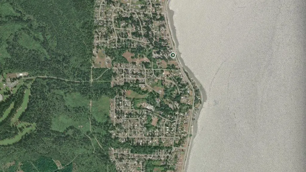 Aerial view of Shelter Bay Resort and surroundings
