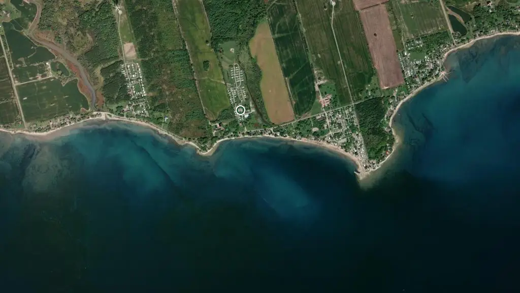 Aerial view of Blue Heron Resort and surroundings