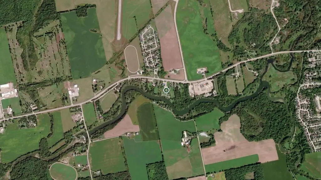 Aerial view of Maple Hill Family Campground and surroundings