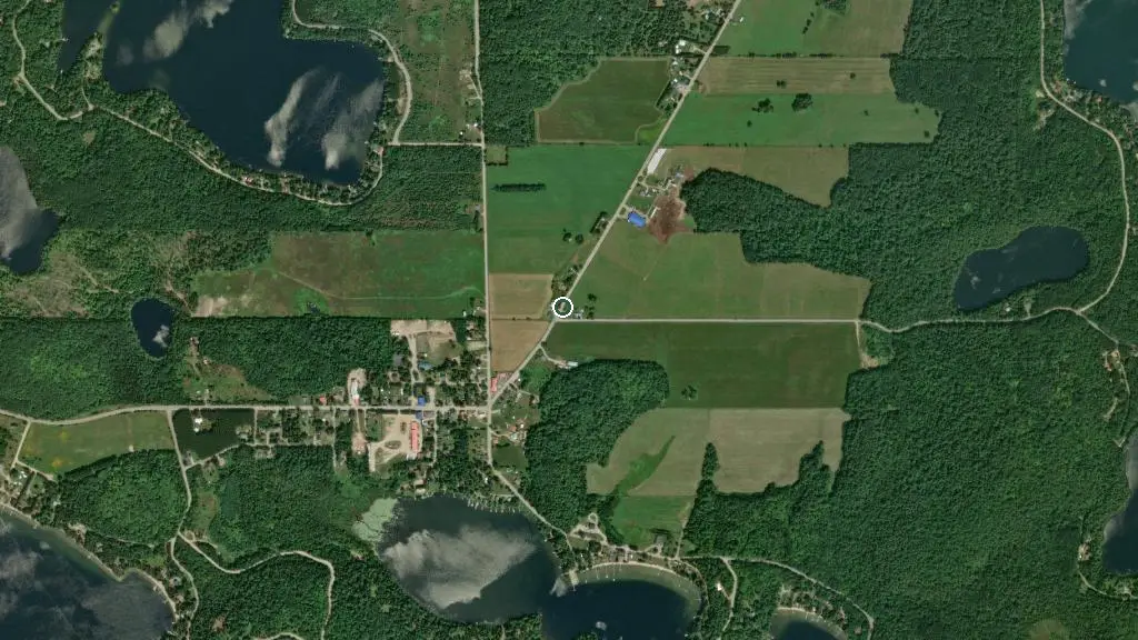 Aerial view of Camping Union - Lac-du-Cerf and surroundings