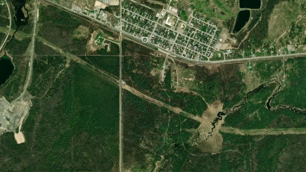 Aerial view of Twin Lakes Camping and surroundings