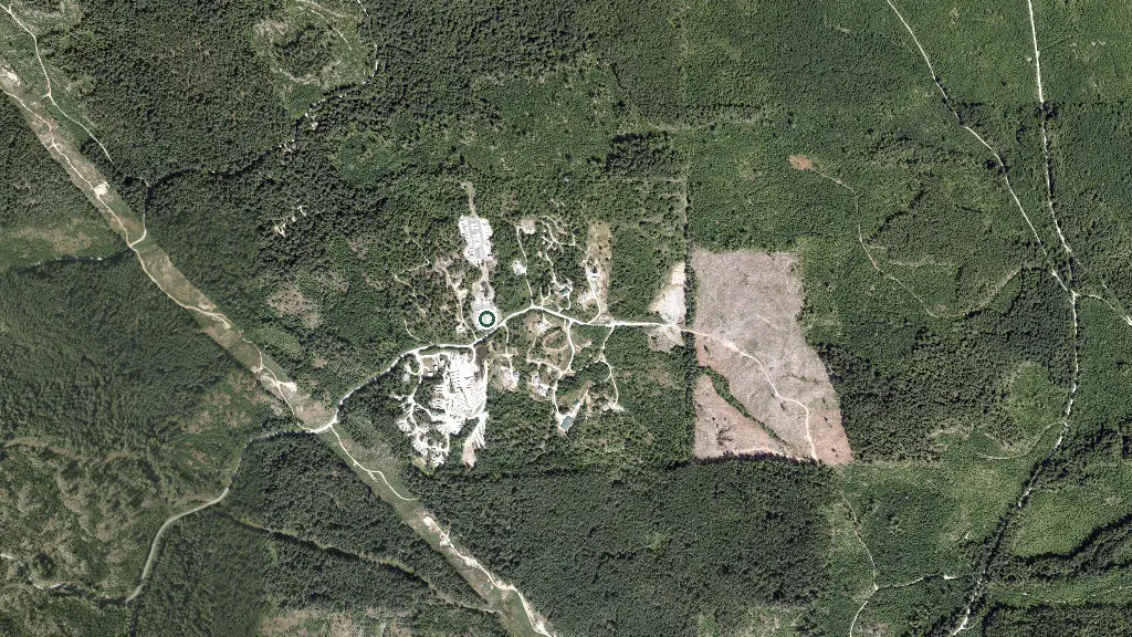 Aerial view of Mid-Coast RV Park and surroundings