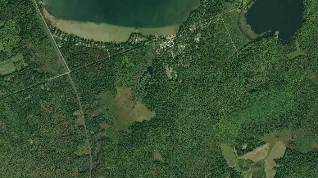 Aerial view of Lake Bernard Park and surroundings
