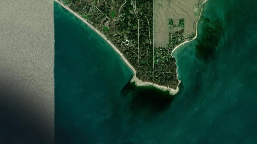 Aerial view of Rock Point - Kinsey Campground and surroundings