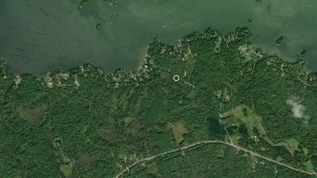 Aerial view of Glen Echo Cottages & Trailer Sites and surroundings