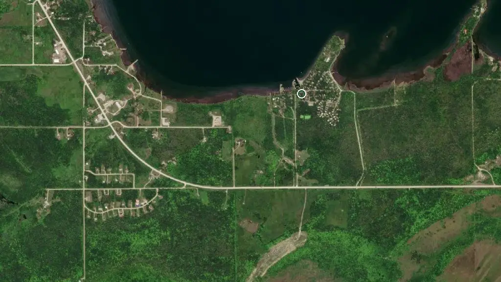 Aerial view of Batman’s Cottages and Campground and surroundings