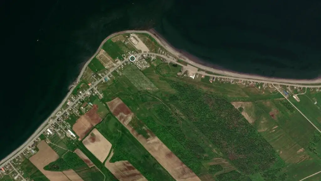 Aerial view of Le Pirate Motel et Camping and surroundings