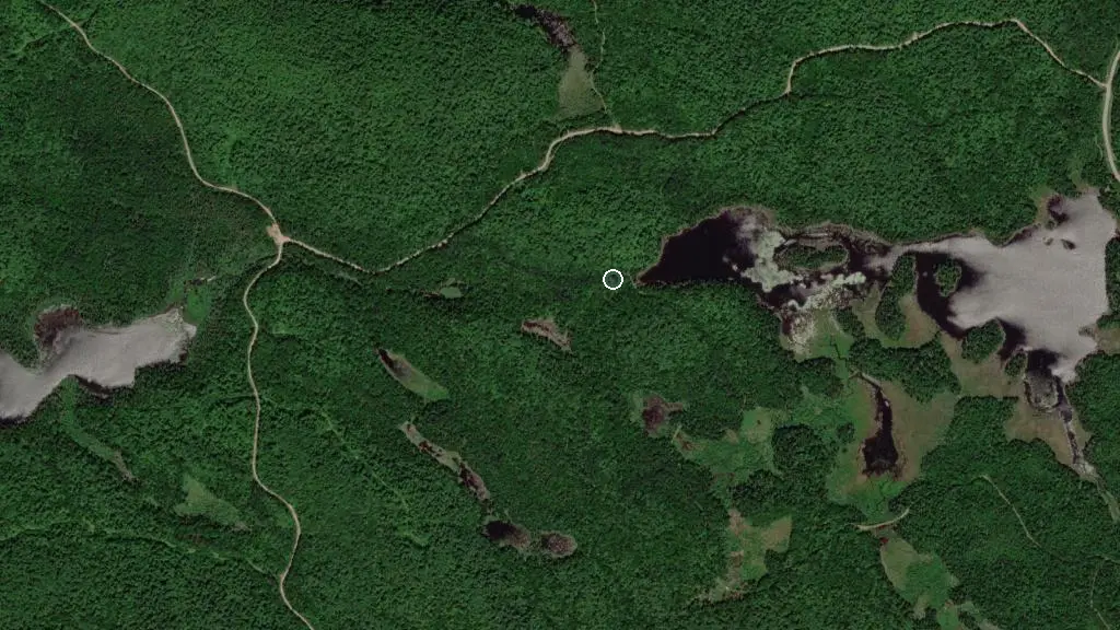 Aerial view of Lac de la Bouette and surroundings