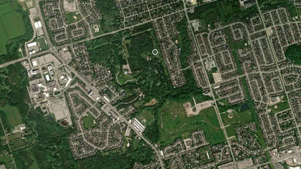 Aerial view of Camp Samac, Ontario Site and surroundings